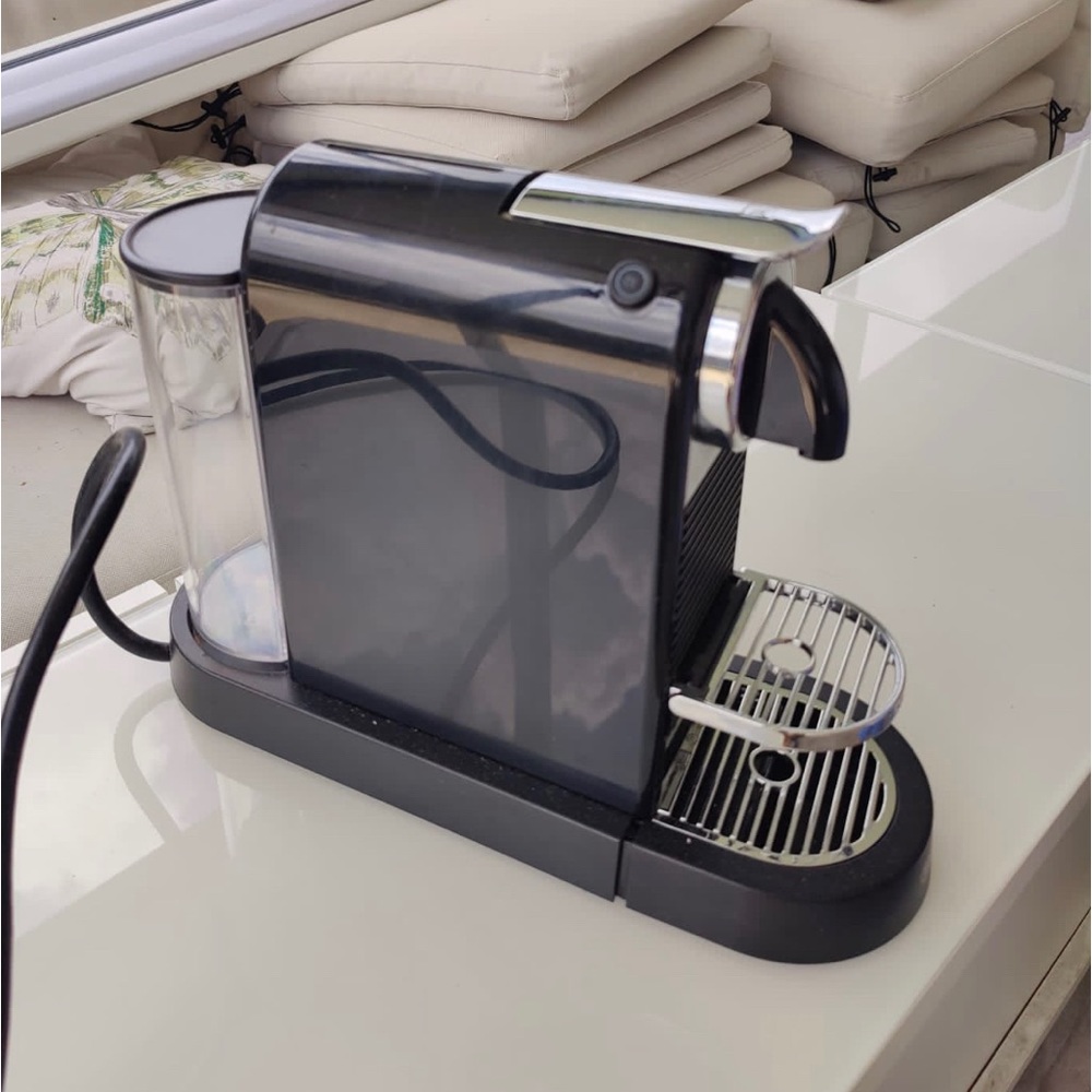 Nespresso Citiz Coffee Machine